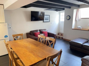Hollies Cottage